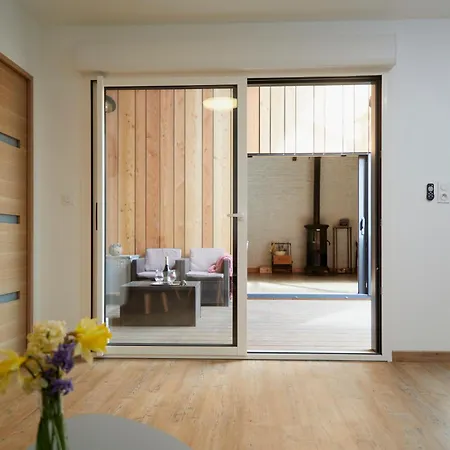 Superbe Grange Reamenagee 公寓